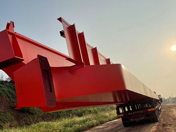 雙梁起重機發(fā)貨現(xiàn)場